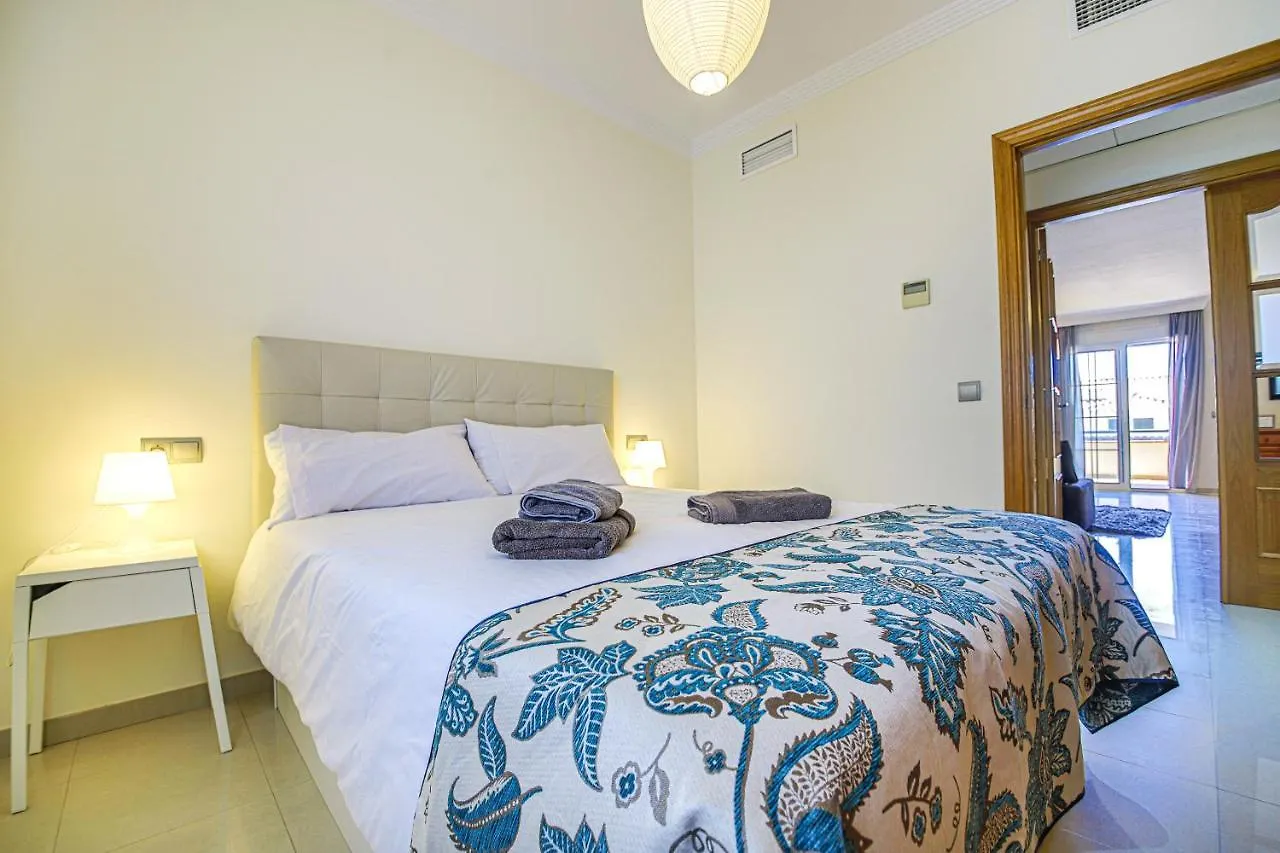 アパート Estupendo Apartamento Con Vistas Al Mar ベナルマデナ