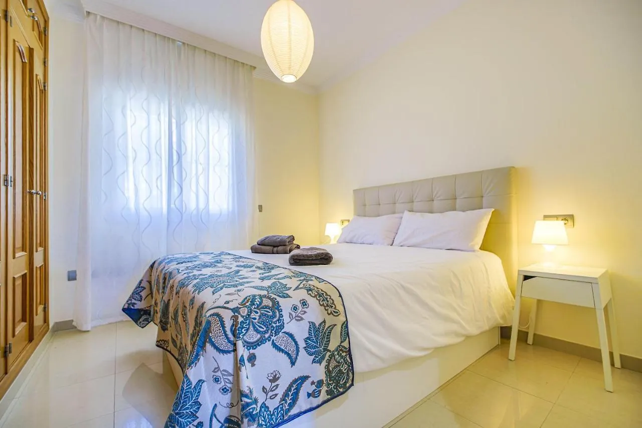 Estupendo Apartamento Con Vistas Al Mar ベナルマデナ 0*,
